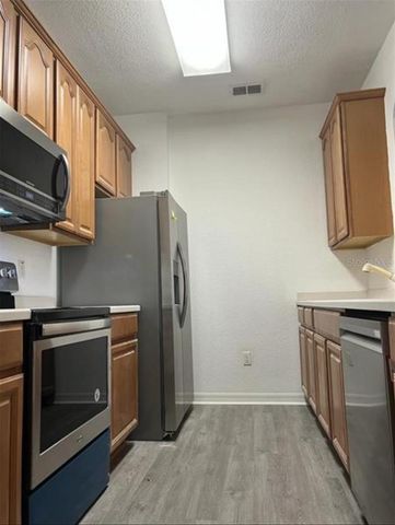 1357 VENEZIA COURT 102, Davenport, FL 33896