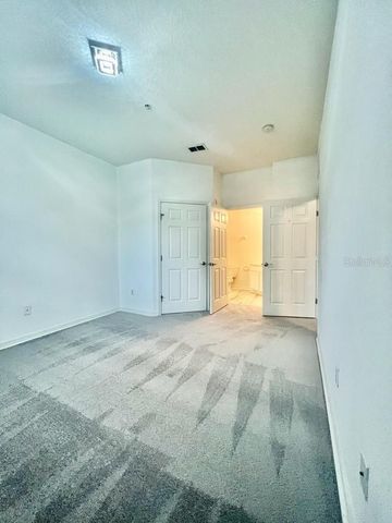 1357 VENEZIA COURT 102, Davenport, FL 33896