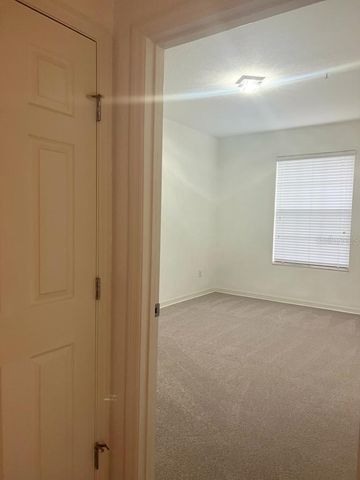 1357 VENEZIA COURT 102, Davenport, FL 33896