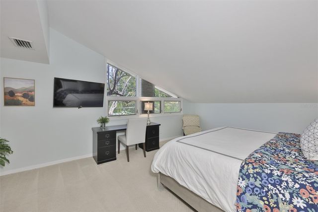 1615 W WATROUS AVENUE, Tampa, FL 33606