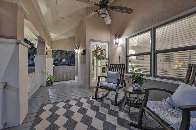 1615 W WATROUS AVENUE, Tampa, FL 33606