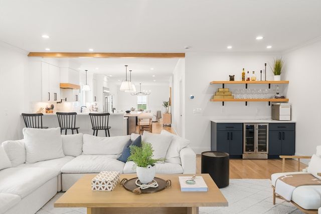 1 Rogers Brook East, Andover, MA 01810