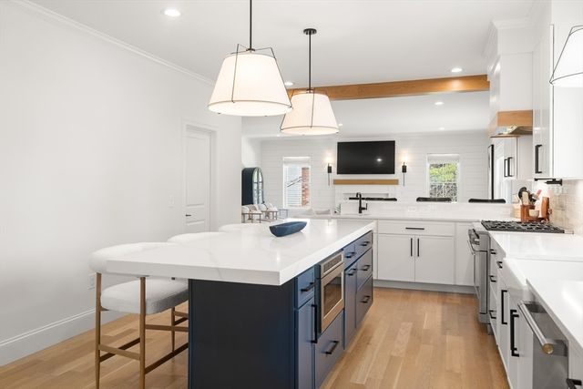 1 Rogers Brook East, Andover, MA 01810