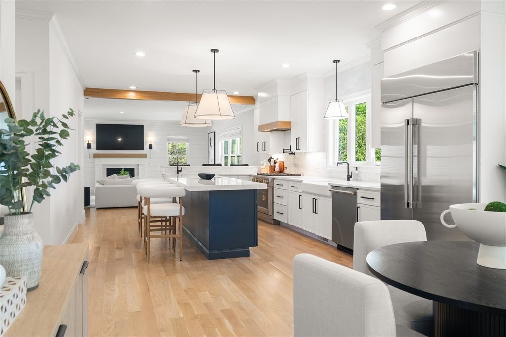 1 Rogers Brook East, Andover, MA 01810