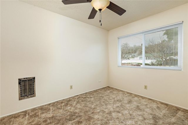 2221 Oak Street, Paso Robles, CA 93446