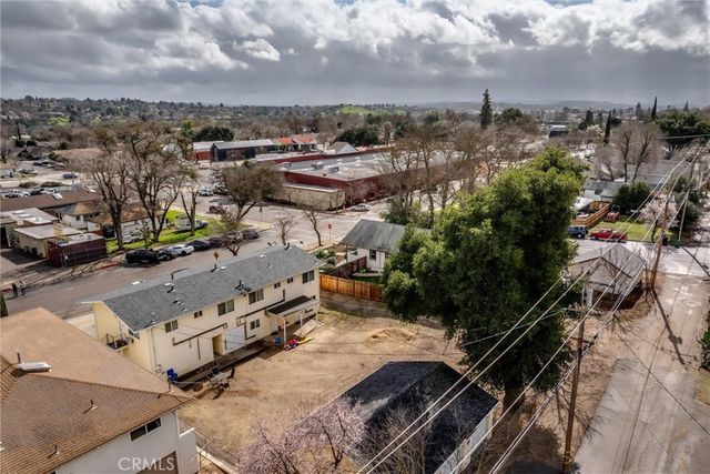 2221 Oak Street, Paso Robles, CA 93446