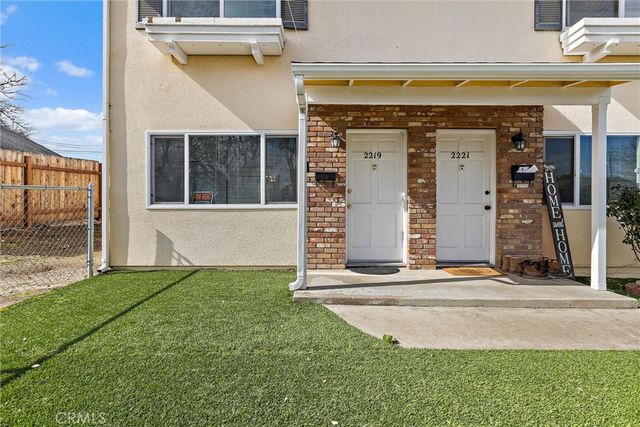 2221 Oak Street, Paso Robles, CA 93446