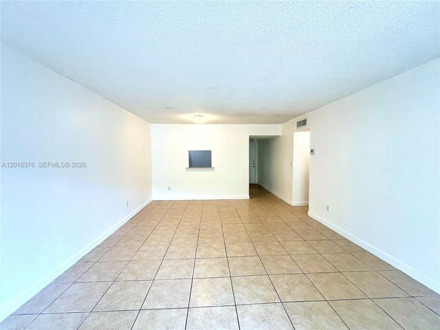 11925 NE 2nd Ave B101, North Miami, FL 33161