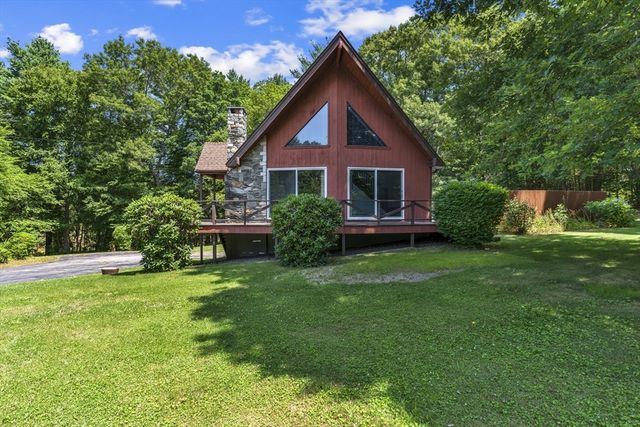 3 Babbitt Way, Berkley, MA 02779