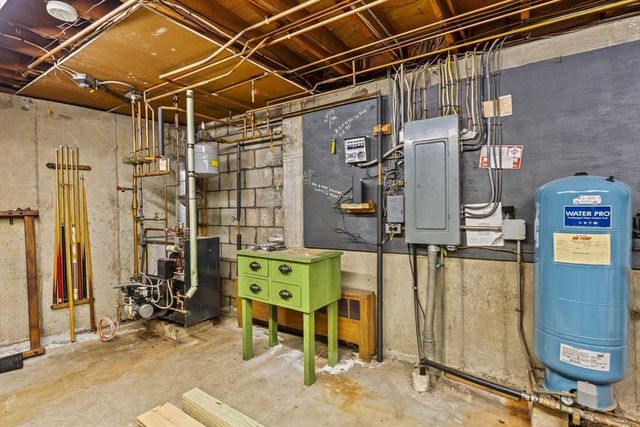 3 Babbitt Way, Berkley, MA 02779