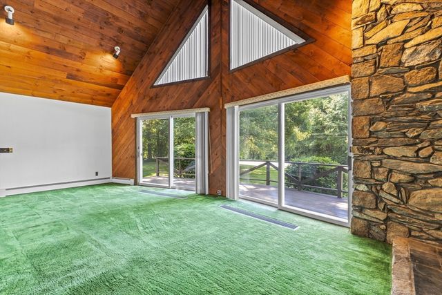 3 Babbitt Way, Berkley, MA 02779