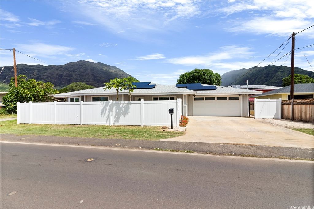 84-792 Lahaina Street, Waianae, HI 96792