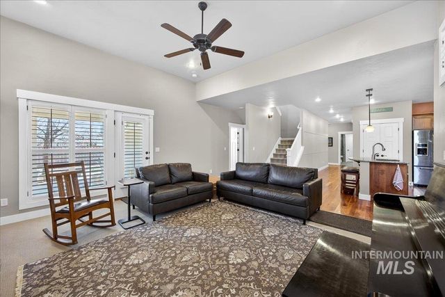 4738 S Longmoor Ave, Boise, ID 83709