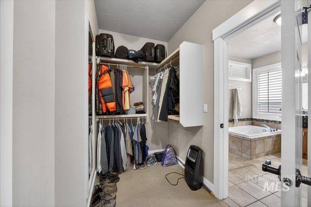 4738 S Longmoor Ave, Boise, ID 83709