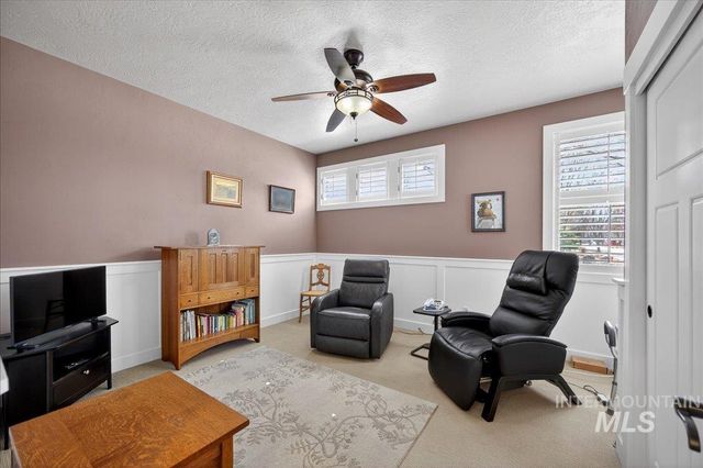 4738 S Longmoor Ave, Boise, ID 83709