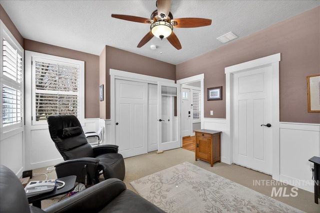 4738 S Longmoor Ave, Boise, ID 83709