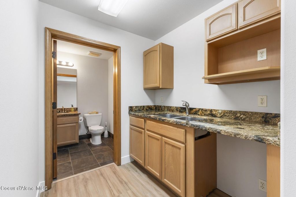 11889 N Tracey Road, Hayden, ID 83835 photo 12