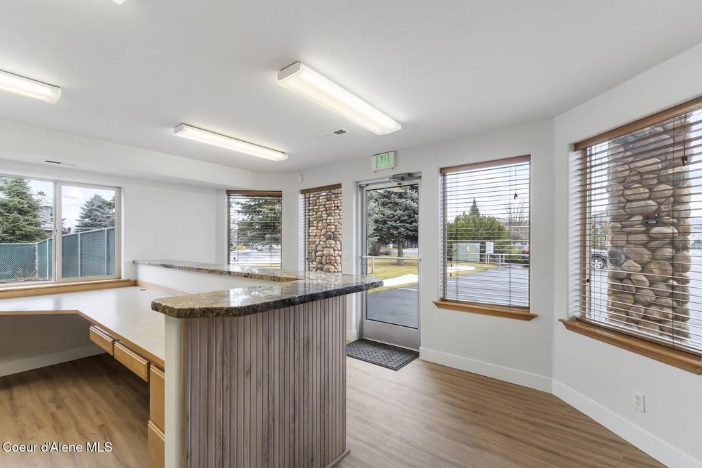 11889 N Tracey Road, Hayden, ID 83835 photo 9