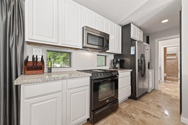 2211 S. Kirkwood Road 42, Houston, TX 77077