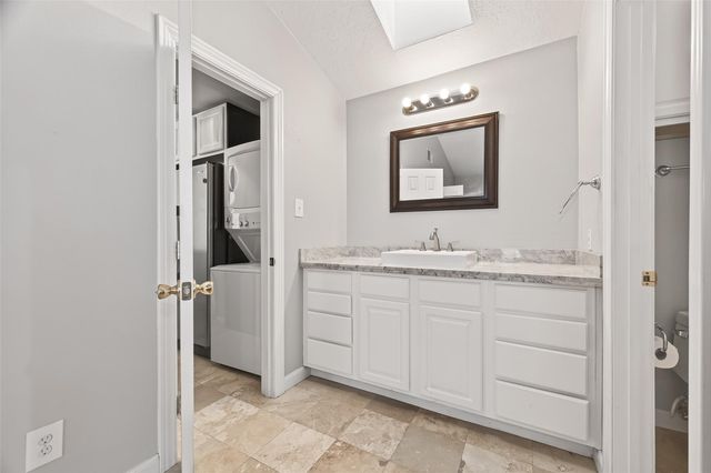 2211 S. Kirkwood Road 42, Houston, TX 77077