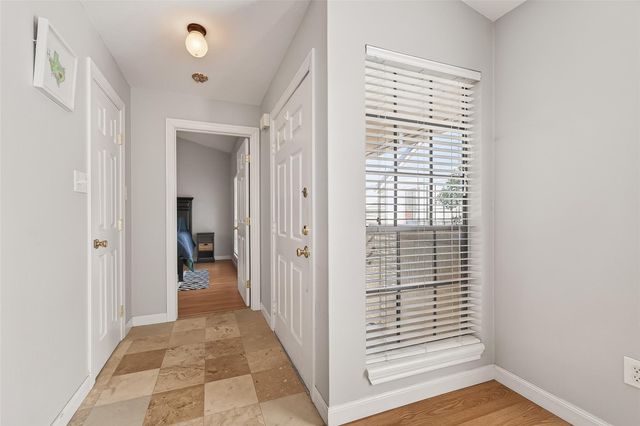 2211 S. Kirkwood Road 42, Houston, TX 77077