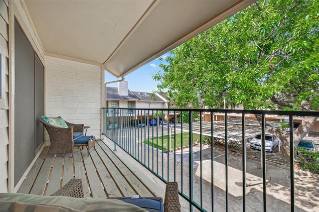 2211 S. Kirkwood Road 42, Houston, TX 77077