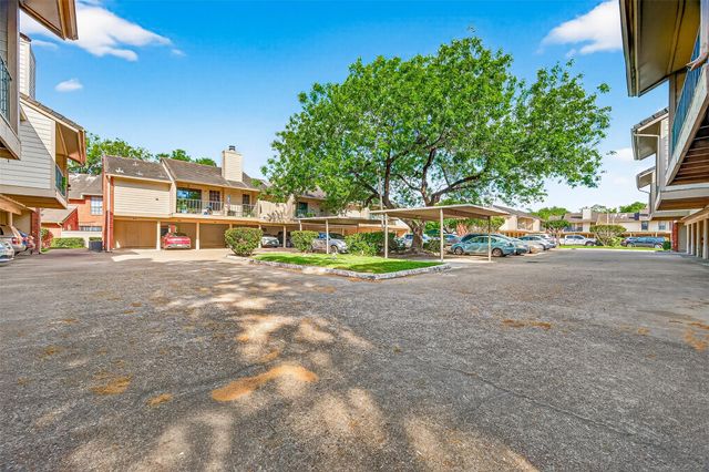 2211 S. Kirkwood Road 42, Houston, TX 77077