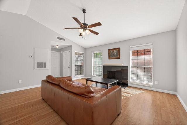 2211 S. Kirkwood Road 42, Houston, TX 77077