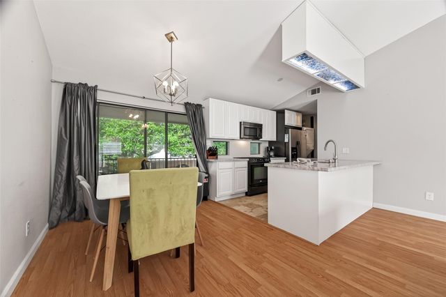 2211 S. Kirkwood Road 42, Houston, TX 77077