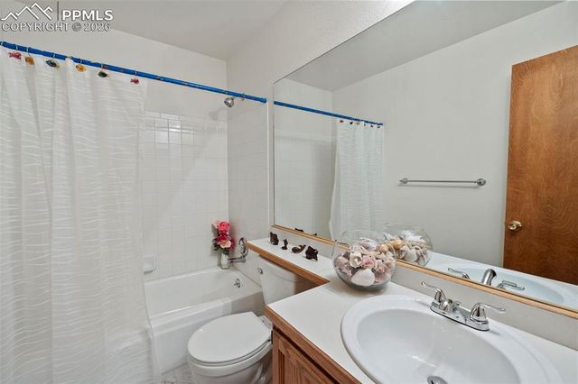 315 Medford Drive, Colorado Springs, CO 80921