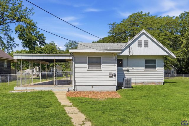 2214 SW Central Park AVE, Topeka, KS 66611