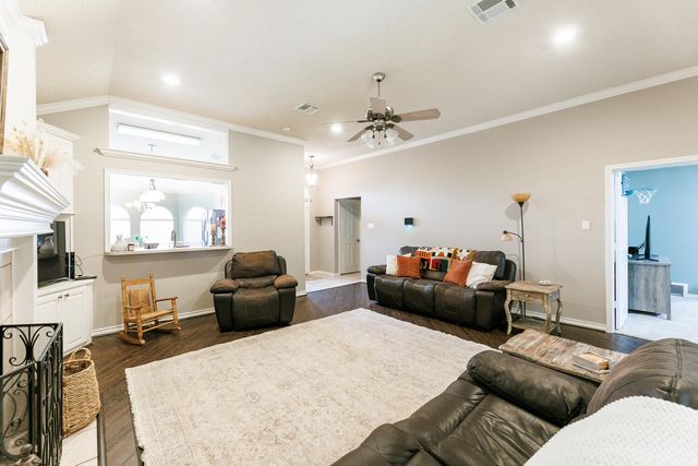 5504 101st Street, Lubbock, TX 79424