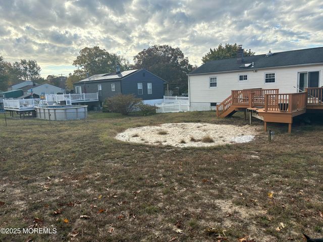 20 Nottingham Drive, Howell, NJ 07731