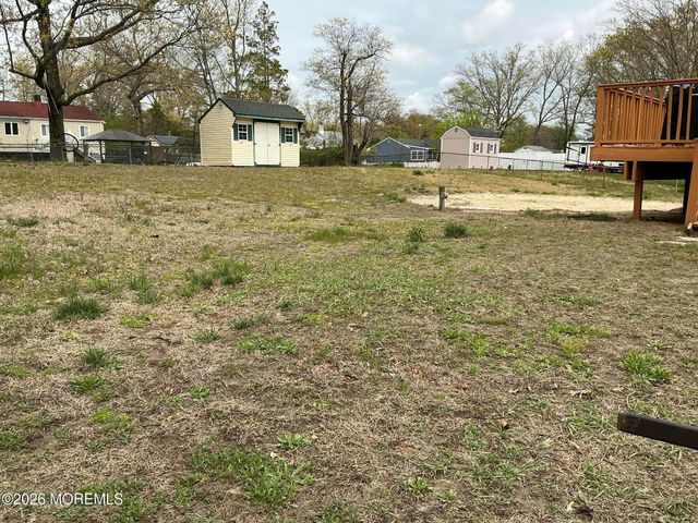 20 Nottingham Drive, Howell, NJ 07731