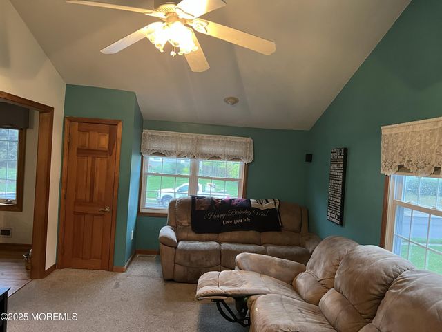 20 Nottingham Drive, Howell, NJ 07731