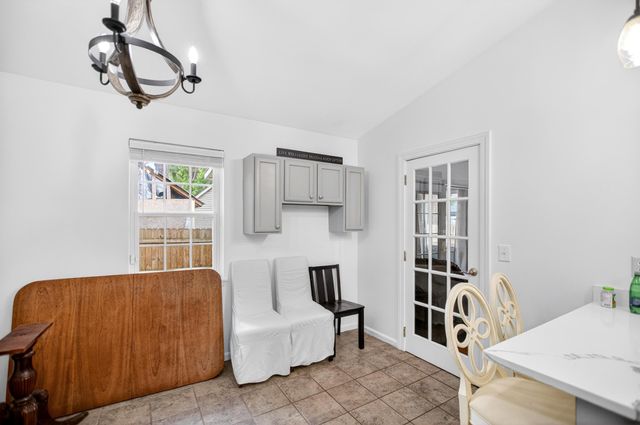 6 Duchess Court, Summerville, SC 29485