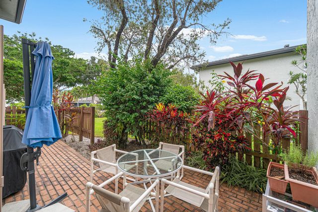 33 Southport Lane A, Boynton Beach, FL 33436