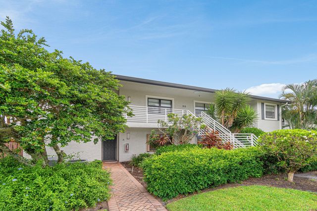 33 Southport Lane A, Boynton Beach, FL 33436