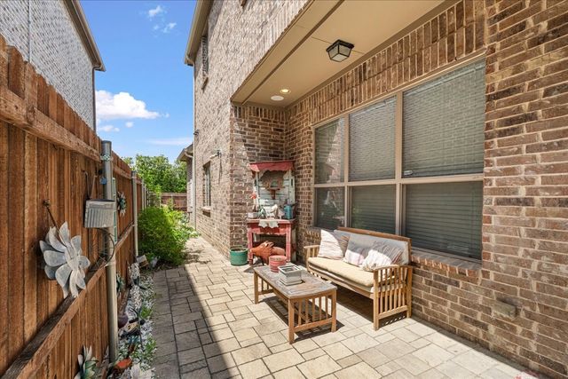 4921 Empire Way, Irving, TX 75038