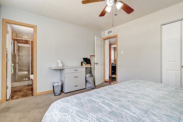 1228 La Charles Drive NE, Albuquerque, NM 87112