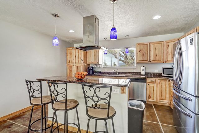 1228 La Charles Drive NE, Albuquerque, NM 87112