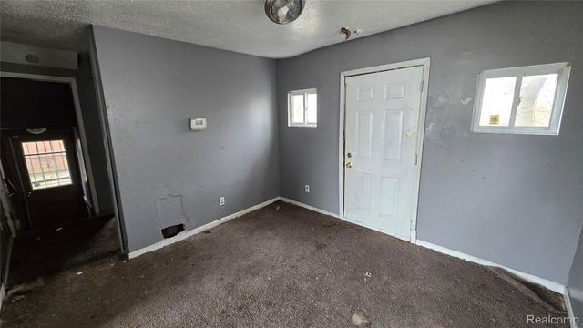 14857 Stoepel Street, Detroit, MI 48238