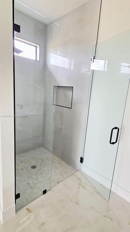 5012 TRADEWINGS, La Belle, FL 33935