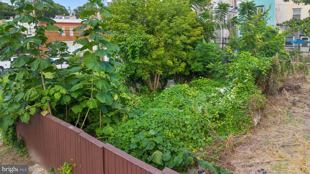68 E EARLHAM ST, PHILADELPHIA, PA 19144 — photo 4
