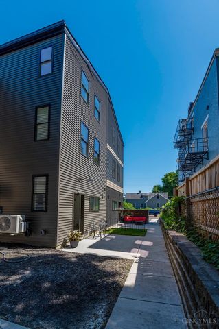 4251 Chambers Street, Cincinnati, OH 45223