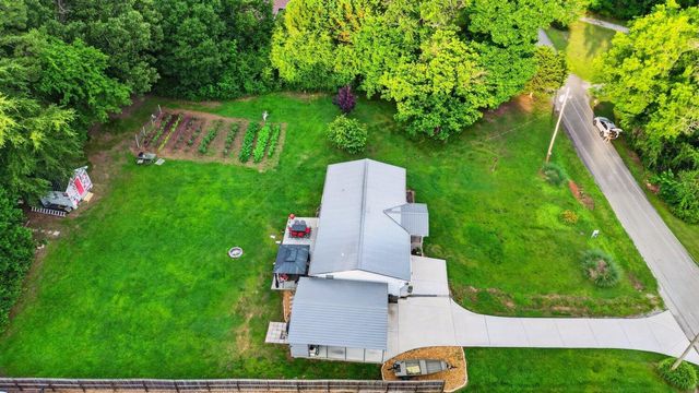 134 Oakwood Terrace, Chickamauga, GA 30707
