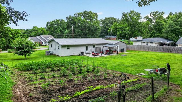 134 Oakwood Terrace, Chickamauga, GA 30707