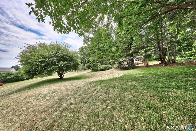 430 Shepard Avenue, Hamden, CT 06514