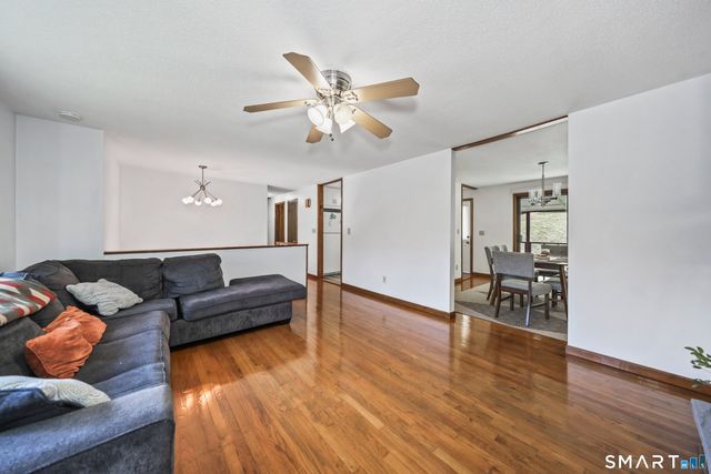 430 Shepard Avenue, Hamden, CT 06514