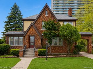 505 Fiske Drive, Detroit, MI 48214